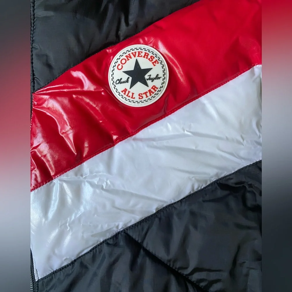 Converse Boys Black Jacket with Vibrant Red Lining size XL 13-15 Y